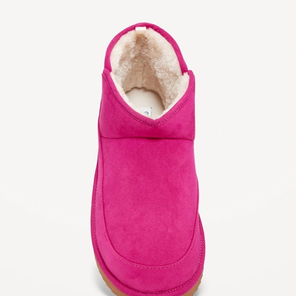 NWT OLD NAVY Faux Suede Sherpa-Lined Slippers Color: Berry Fine SIZE 7 - Picture 3 of 5
